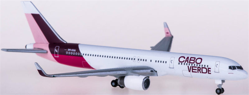 Herpa Cape Verde for Boeing 757-200 D4-CCG 1:500 Airplane Pre-built  Airliner Model Display