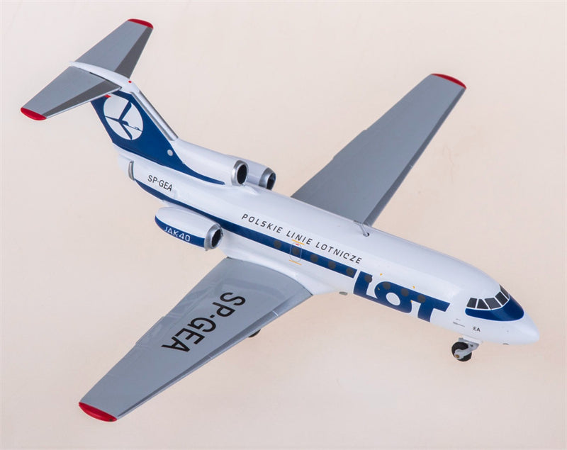 Herpa LOT for Yakovlev Yak-40 SP-GEA 1:200 Airplane Pre-built  Airliner Model Display