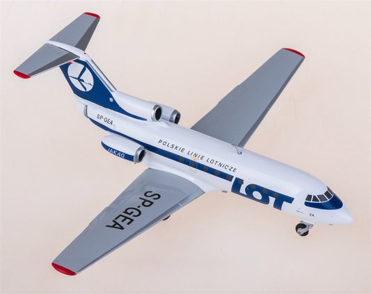 Herpa LOT for Yakovlev Yak-40 SP-GEA 1:200 Airplane Pre-built  Airliner Model Display