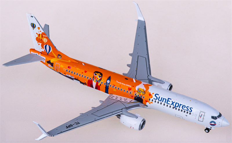 JC Wings SunExpress Boeing 737-800 TC-SPF 1:400 Diecast Model view 3
