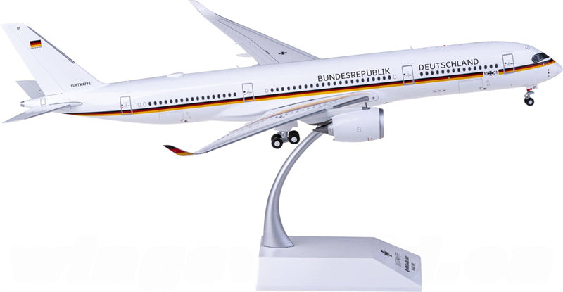JC Wings Luftwaffe Airbus A350-900ACJ 10+01 1:200 Diecast Model view 1