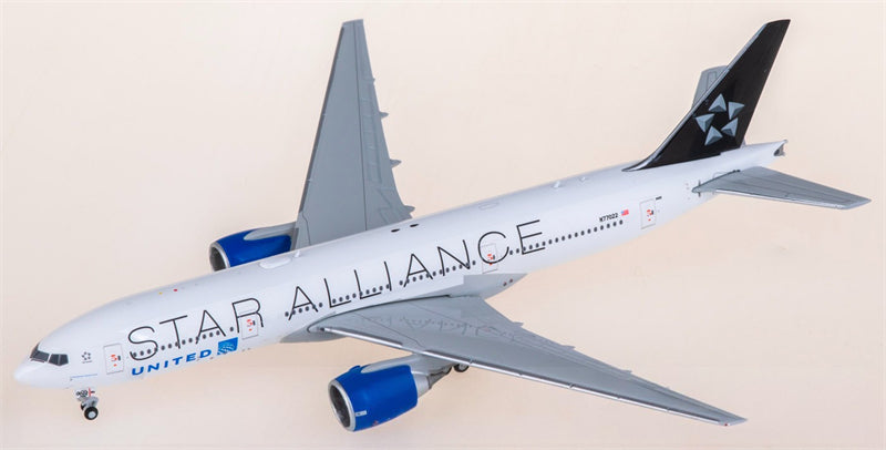 Geminijets 1:400 United Airlines Boeing 777-200ER N77022 Model