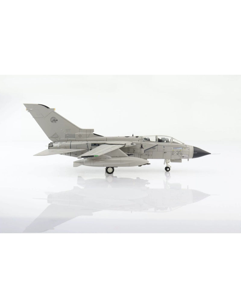 HOBBY MASTER Italian Air Force Tornado IDS 6 Stormo 102 Gruppo 1:72 Model 2001   MM7071/6-35