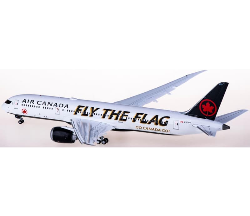 JC Wings Air Canada Boeing 787-9 C-FVLQ Flaps down 1:200 Aircraft Pre-built  Airliner Model Display