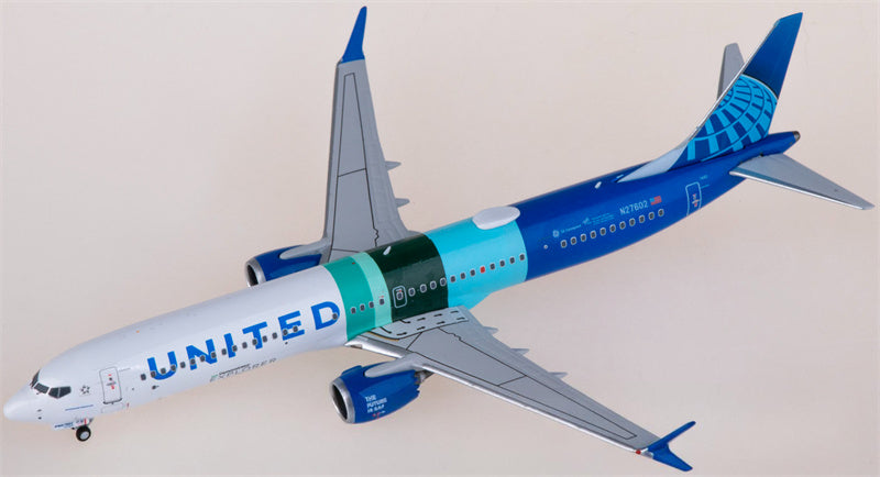 NG Models United Airlines Boeing 737 MAX 10 N27602 1:400 Diecast Model view 2