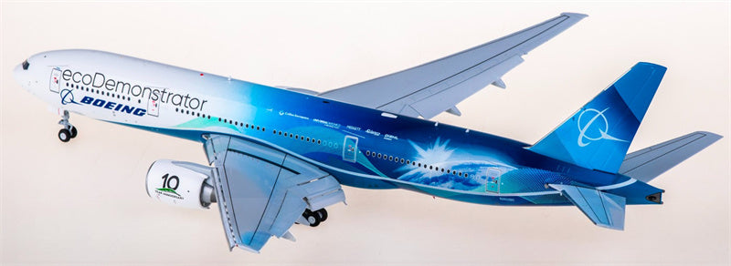 JC Wings 1:200 Boeing 777-200ER Flaps down N861BC Diecast Model view 3