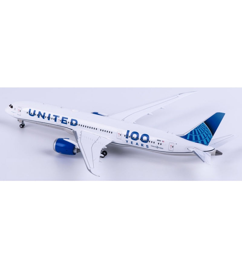 Geminijets 1:200 United Airlines Boeing 787-9 N61101  DIECAST Model