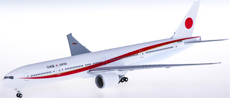 Hogan JASDF Boeing 777-300ER 1:200 ABS Model view 3