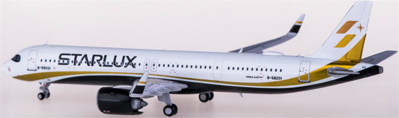 JC Wings Starlux Airlines Airbus A321neo B-58201 1:400 Diecast Model view 4