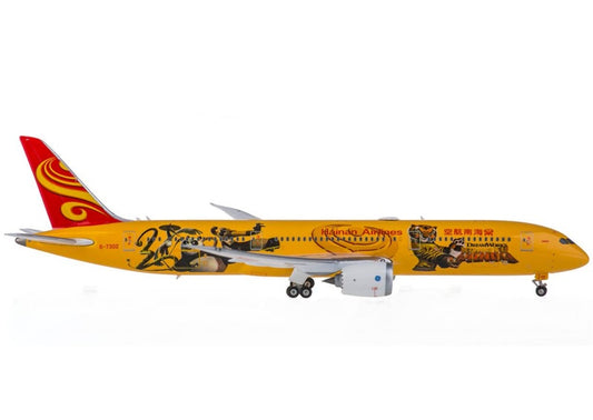 Phoenix Hainan Airlines Boeing 787-9 B-7302 1:400 Aircraft Pre-built  Airliner Model Display