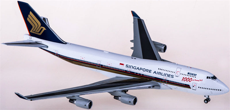 JC Wings Singapore Airlines Boeing 747-400 9V-SMU 1:400 Diecast Model view 4