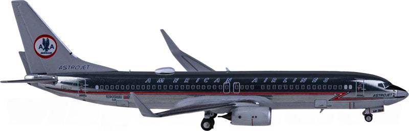 NG Models American Airlines Boeing 737-800 N905NN 1:400 Diecast Model view 1