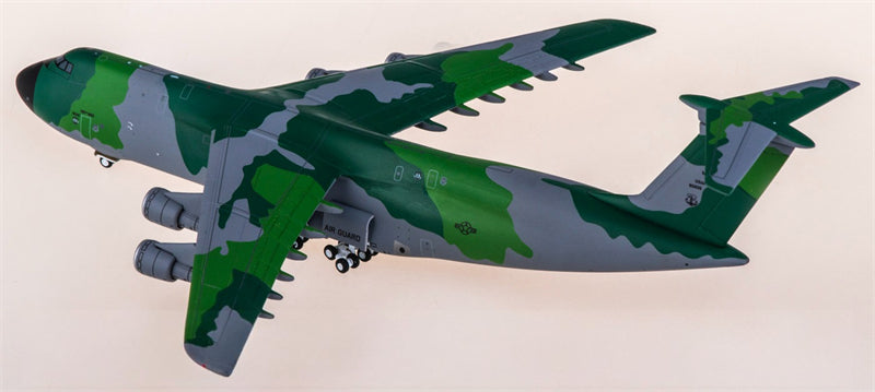 Geminijets 1:400 USAF Lockheed C-5A Galaxy 68-0226 Diecast Model view 4