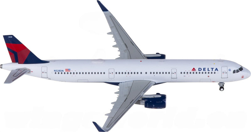 Geminijets Delta Air Lines Airbus A321 N328DN 1:400 Diecast Model view 1