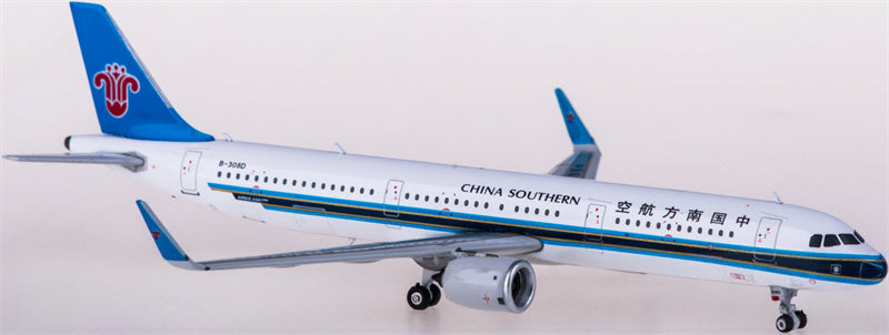 Phoenix China Southern Airbus A321neo B-308D 1:400 Diecast Model view 3
