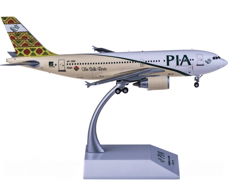 JC Wings PIA Airbus A310-300 AP-BEG Gilgit 1:200 Aircraft Pre-built  Airliner Model Display