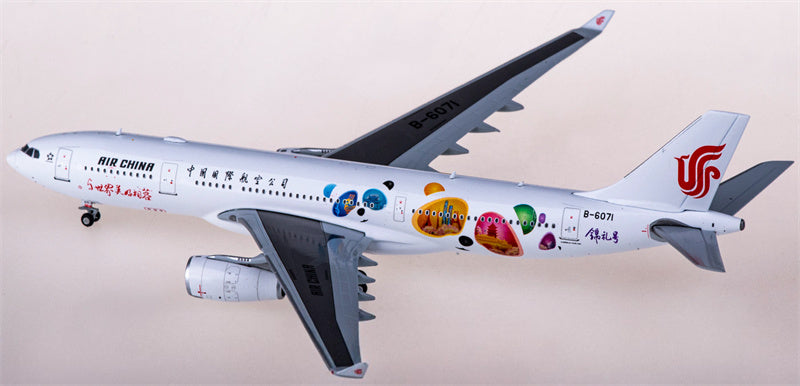 JC Wings Air China Airbus A330-200 B-6071 1:400 Diecast Model view 3