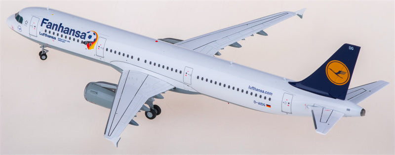 JC Wings Lufthansa Airbus A321 D-AIDG 1:200 Diecast Model view 2