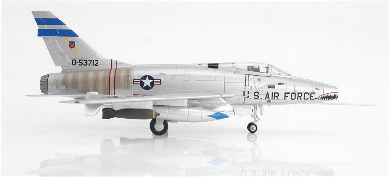 HOBBY MASTER USAF F-100D 307th TFS 1:72 Model 1965 Super Sabre Bien Hoa AB 55-3712