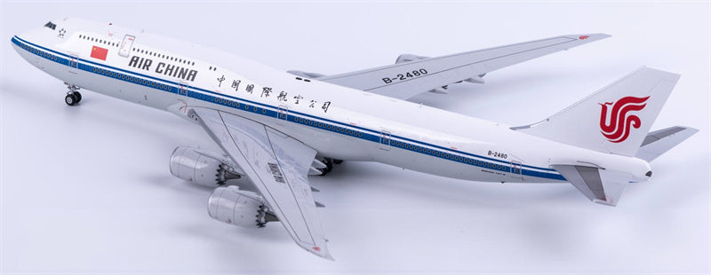 SQ Wings 1:200 Air China Boeing 747-8 B-2480  Diecast Model