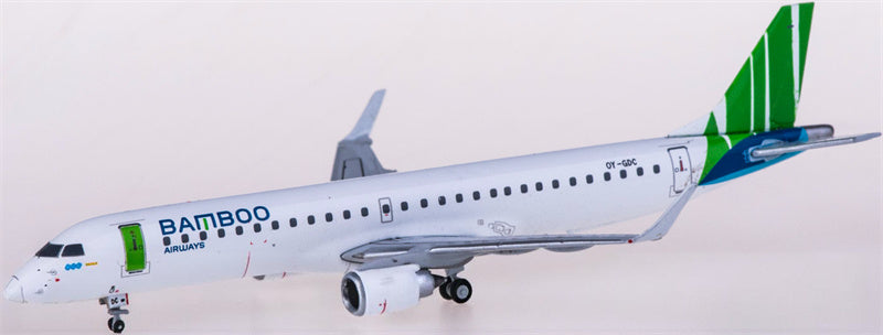 JC Wings Bamboo Airways for Embraer ERJ-190-200LR OY-GDC 1:400 Airplane Pre-built  Airliner Model Display