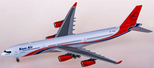 Phoenix Kam Air Airbus A340-300 YA-KMU 1:400 Diecast Model view 1