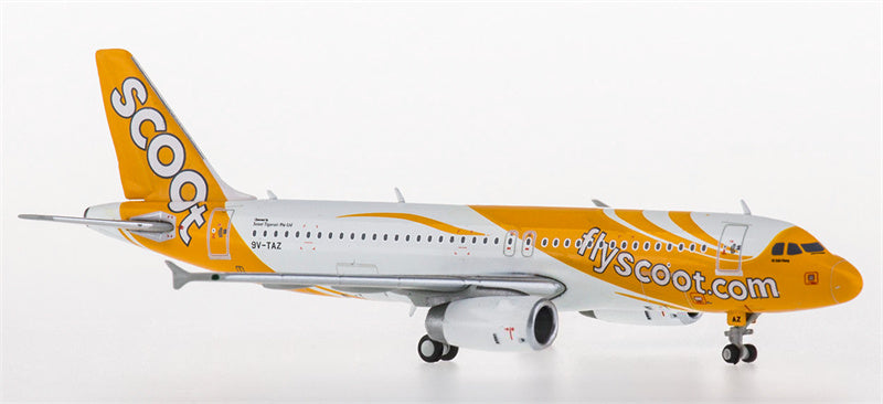 JC Wings Scoot Airbus A320 9V-TAZ 1:400 Diecast Model view 3