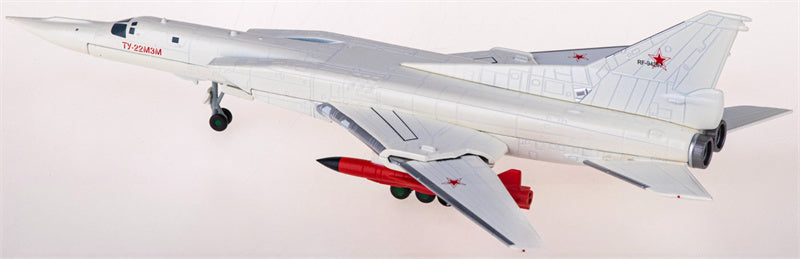 Herpa Tupolev TU-22M3M Backfire RF-94267 1:200 Diecast Model view 3