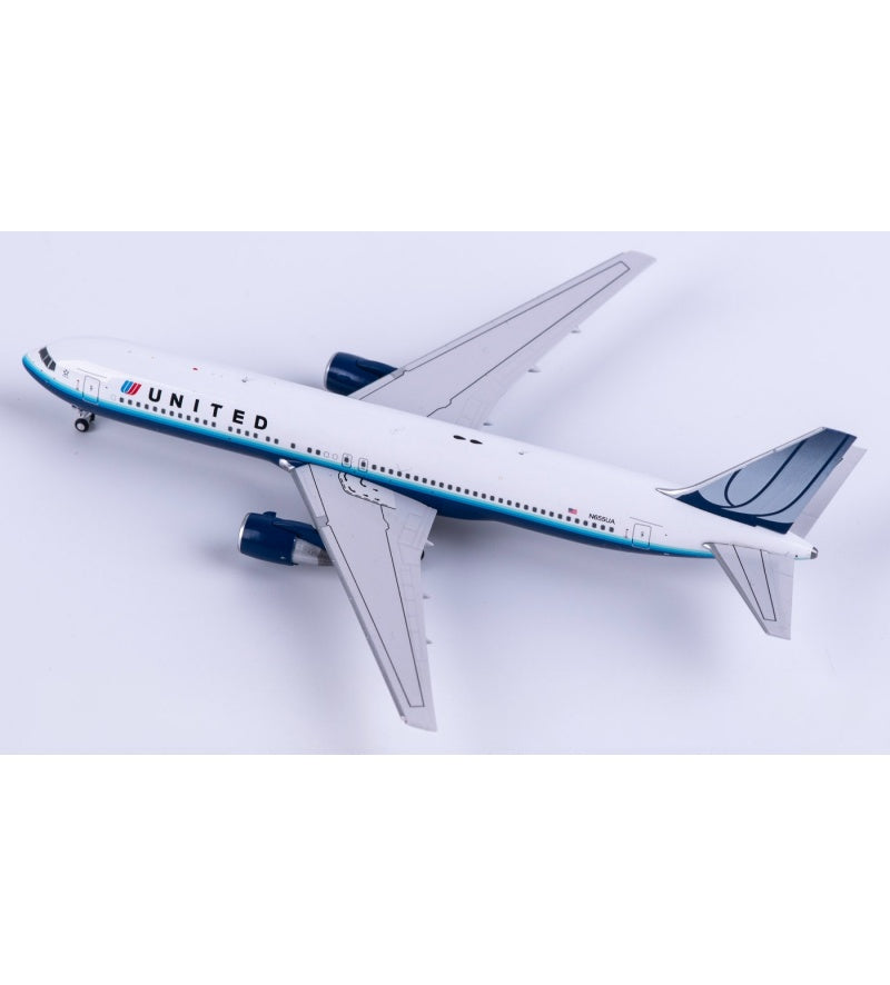 C Model 1:400 United Airlines Boeing 767-300ER N655UA  DIECAST Model