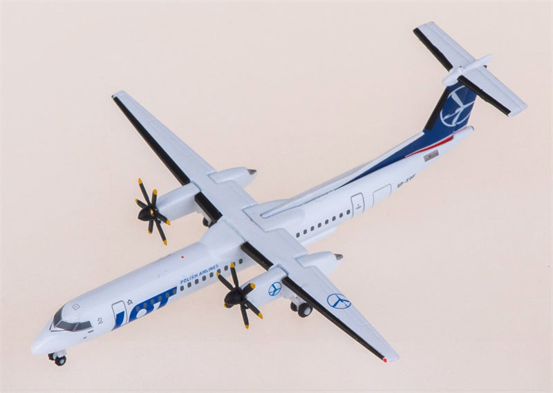Herpa 1:500 LOT Bombardier Dash 8 Q400 SP-EQF Model