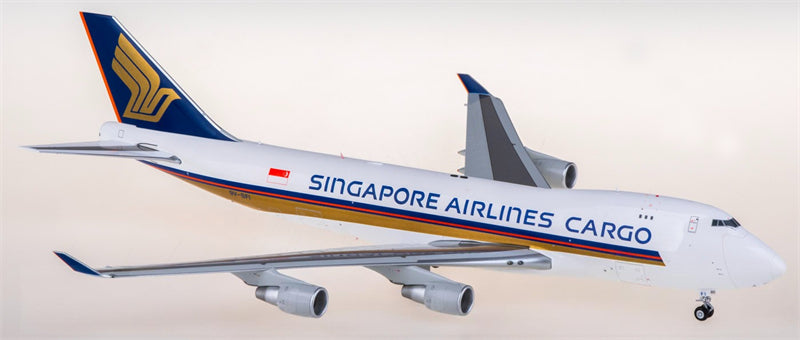 SQ Wings Singapore Airlines Boeing 747-400F 9V-SFI Freighter 1:200 Diecast Model view 1