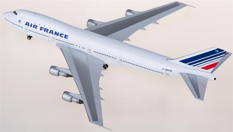Phoenix Air France Boeing 747-100 F-BPVB 1:400 Diecast Model view 2