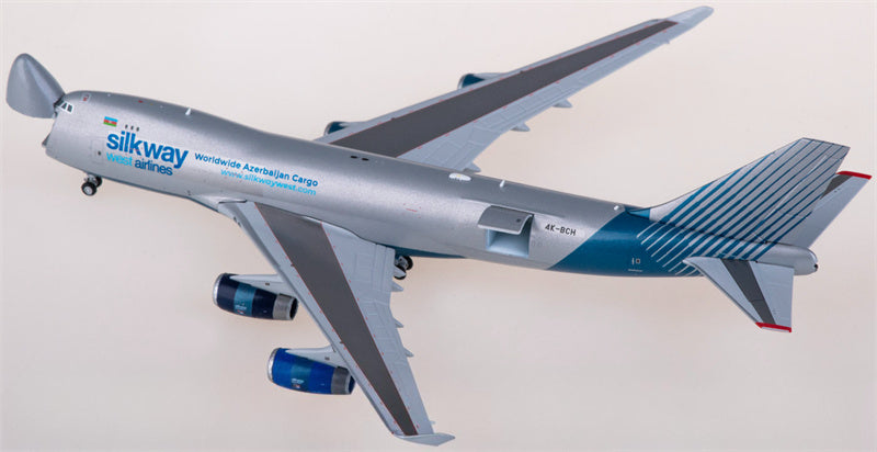 JC Wings Silk Way West Airlines Boeing 747-400F 4K-BCH Interactive Series 1:400 Diecast Model view 2