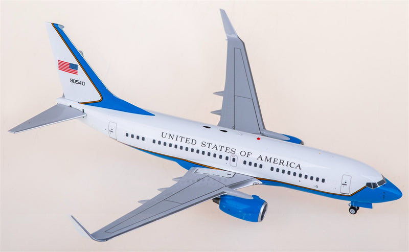 NG Models USAF for Boeing 737-700 C-40C 496484 1:200 Airplane Pre-built  Airliner Model Display