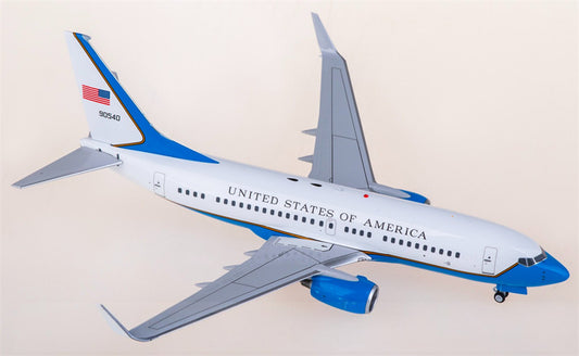 NG Models USAF for Boeing 737-700 C-40C 496484 1:200 Airplane Pre-built  Airliner Model Display
