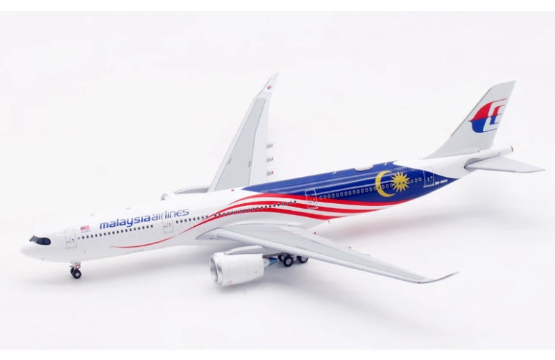 Aviation 1:400 Malaysia Airlines A330-900NEO 9M-MNH  DIECAST Model