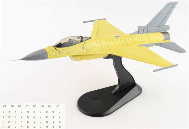 HOBBY MASTER F-16V Yellow Viper ROCAF 2023 (with decals different airplanes) 1:72 Aircraft Pre-built Model