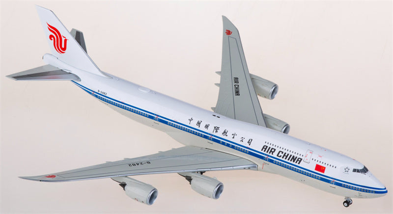 NG Models Air China Boeing 747-8i B-2482 1:400 Diecast Model view 4