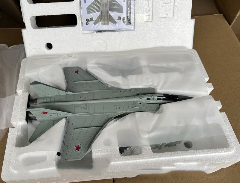 HOBBY MASTER MIG-31K Foxhound D with KH-47M2 Kinzhal hypersonic missile 2022 1/72 Aircraft Pre-built Model
