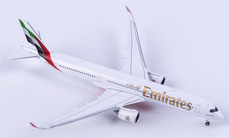 Herpa Emirates Airbus A350-900 A6-EXA 1:500 Diecast Model view 3