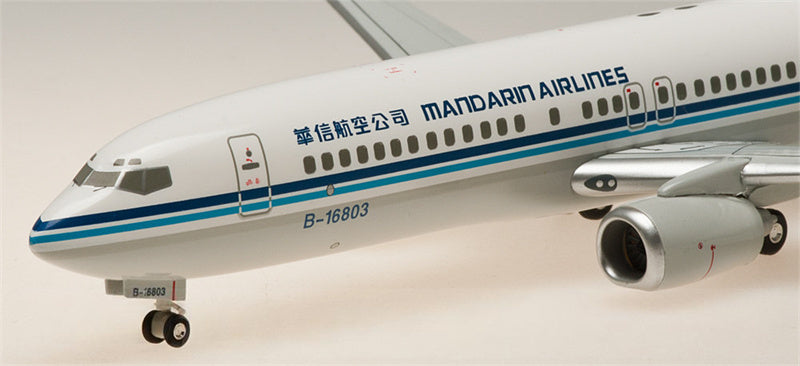 Hogan Mandarin Airlines for Boeing 737-800 B-16803 1:200 Aircraft Pre-built  Airliner Model Display