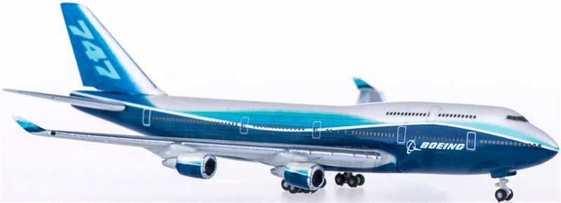Hogan Boeing 747-400 1:1000 Diecast Model view 3