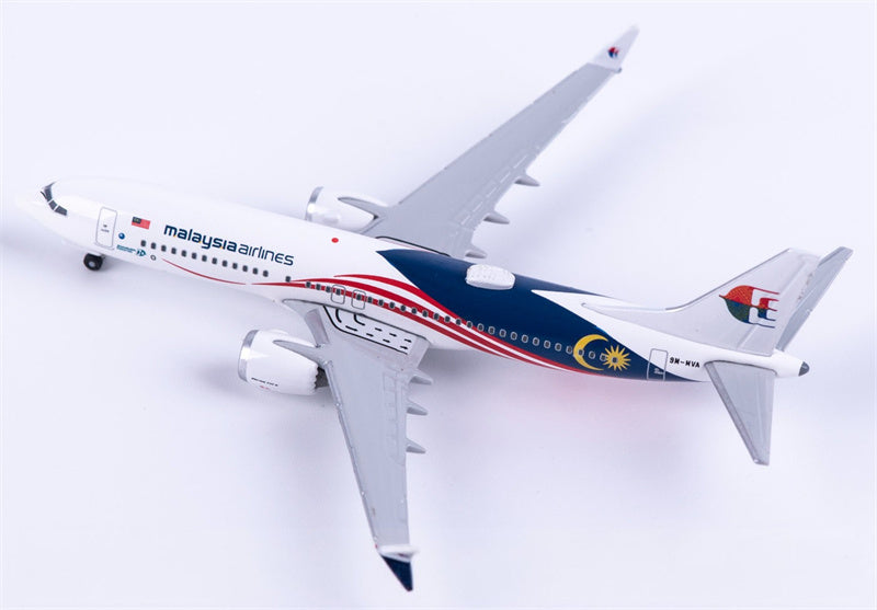 Herpa 1:500 Malaysia Airlines Boeing 737 MAX 8 9M-MVA Model