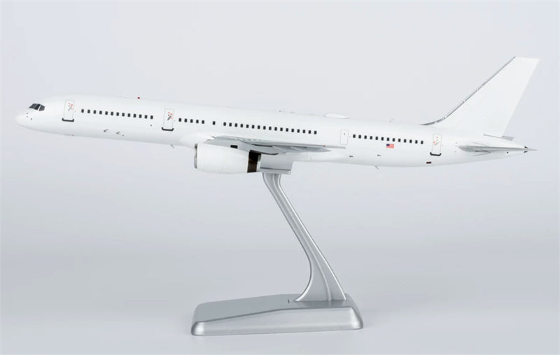 NG Models 1:200 USAF Boeing 757-200 C-32B  DIECAST Model