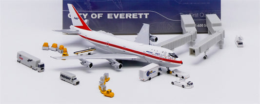 JC Wings 1:400 Boeing 747-100 N7470 w/ GSE Set DIECAST Model