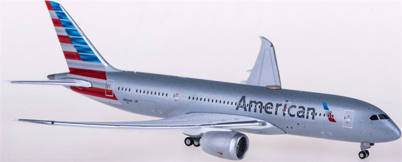 Geminijets American Airlines Boeing 787-8 N802AN 1:400 Diecast Model view 2