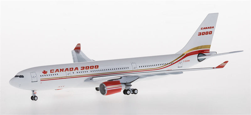 AeroClassics Canada 3000 Airbus A330-200 C-GGWA 1:400 Diecast Model view 2