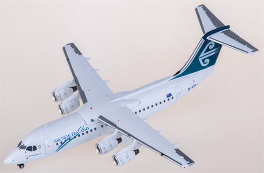 JC Wings Air New Zealand fo Aerospace BAe 146-300 ZK-NZN 1:200 Diecast Model view 1