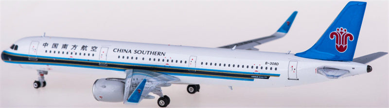 Phoenix China Southern Airbus A321neo B-308D 1:400 Diecast Model view 1