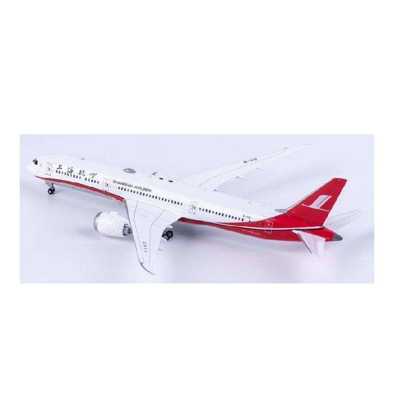 SQ Wings 1:200 Shanghai Airlines Boeing 787-9 B-1112  DIECAST Model